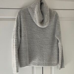 Cozy light Gray Women's Sweater